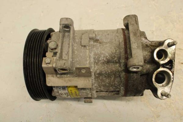 COMPRESSEUR DE CLIMATISATION CITROEN C4 1.6HDI/ PEUGEOT 3008 - Vue 2